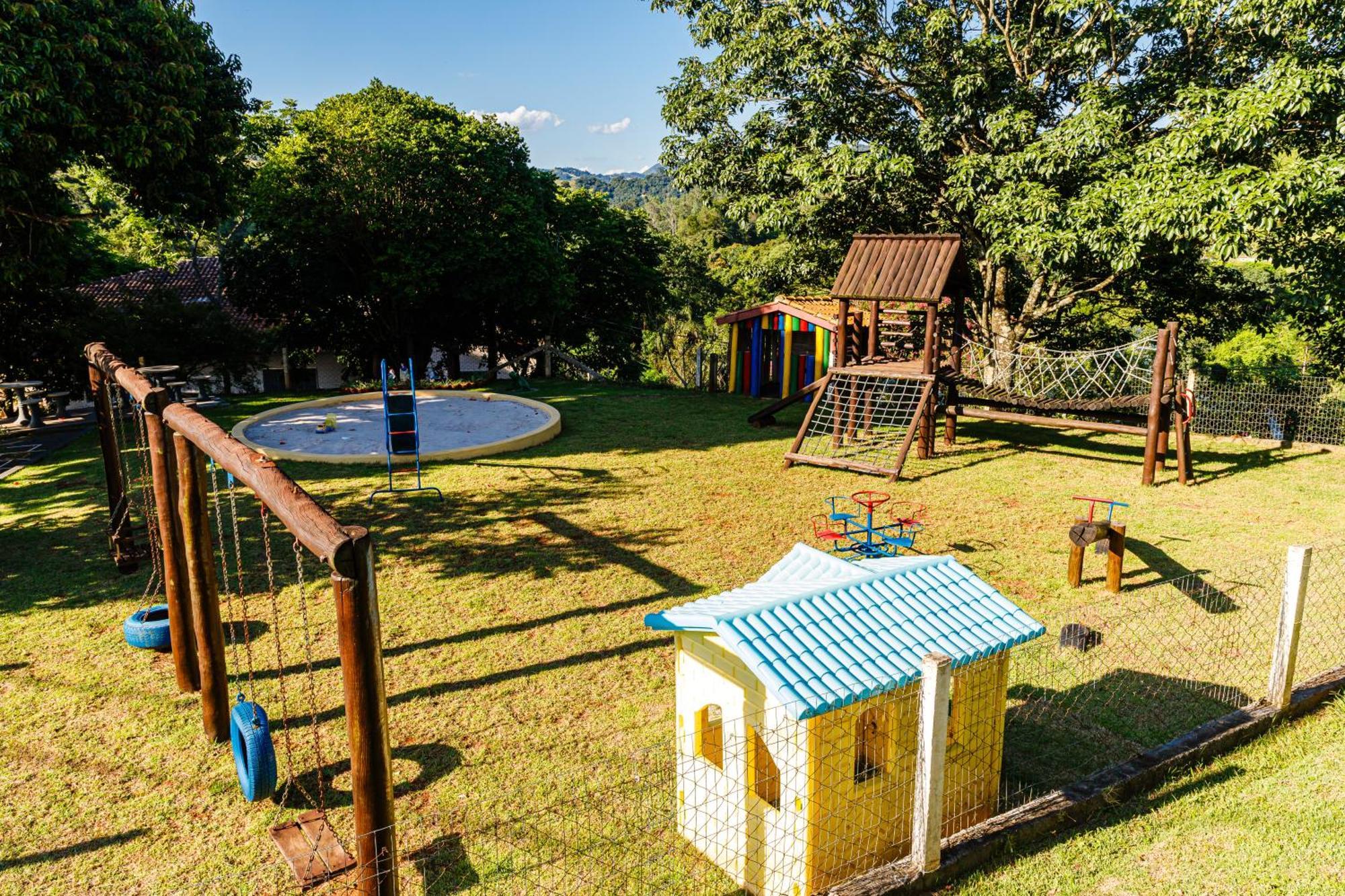 Hotel Morro De Santo Agostinho Lindoia Bagian luar foto