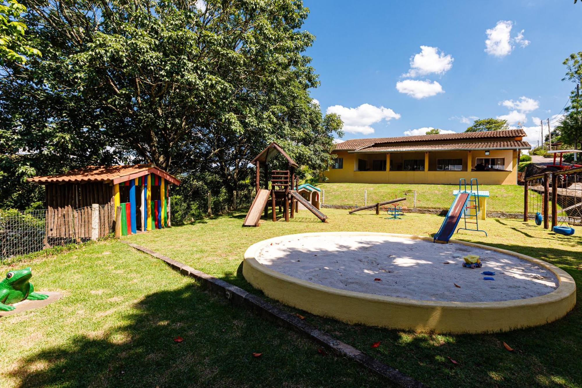 Hotel Morro De Santo Agostinho Lindoia Bagian luar foto